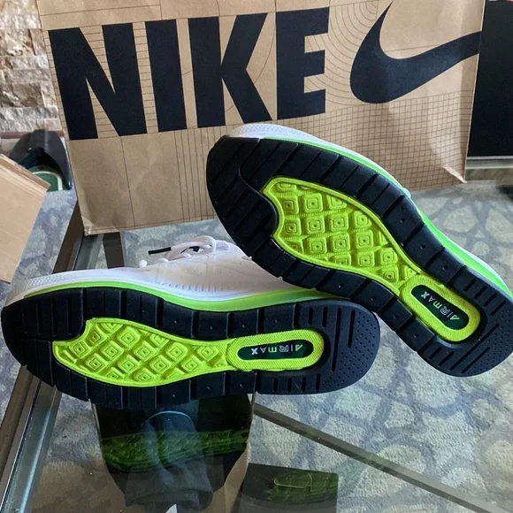 Brand new Nike Air MAX GENOME White men’s 9 - Picture 5 of 11